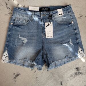 Judy Blue Medium Blue Distressed Frayed Hem Denim Shorts